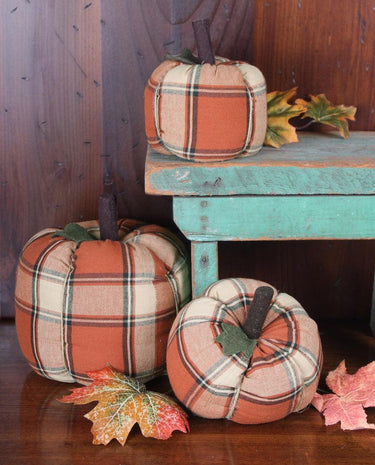 Harvest Moon Orange Ornament ON021010 - The Fox Decor